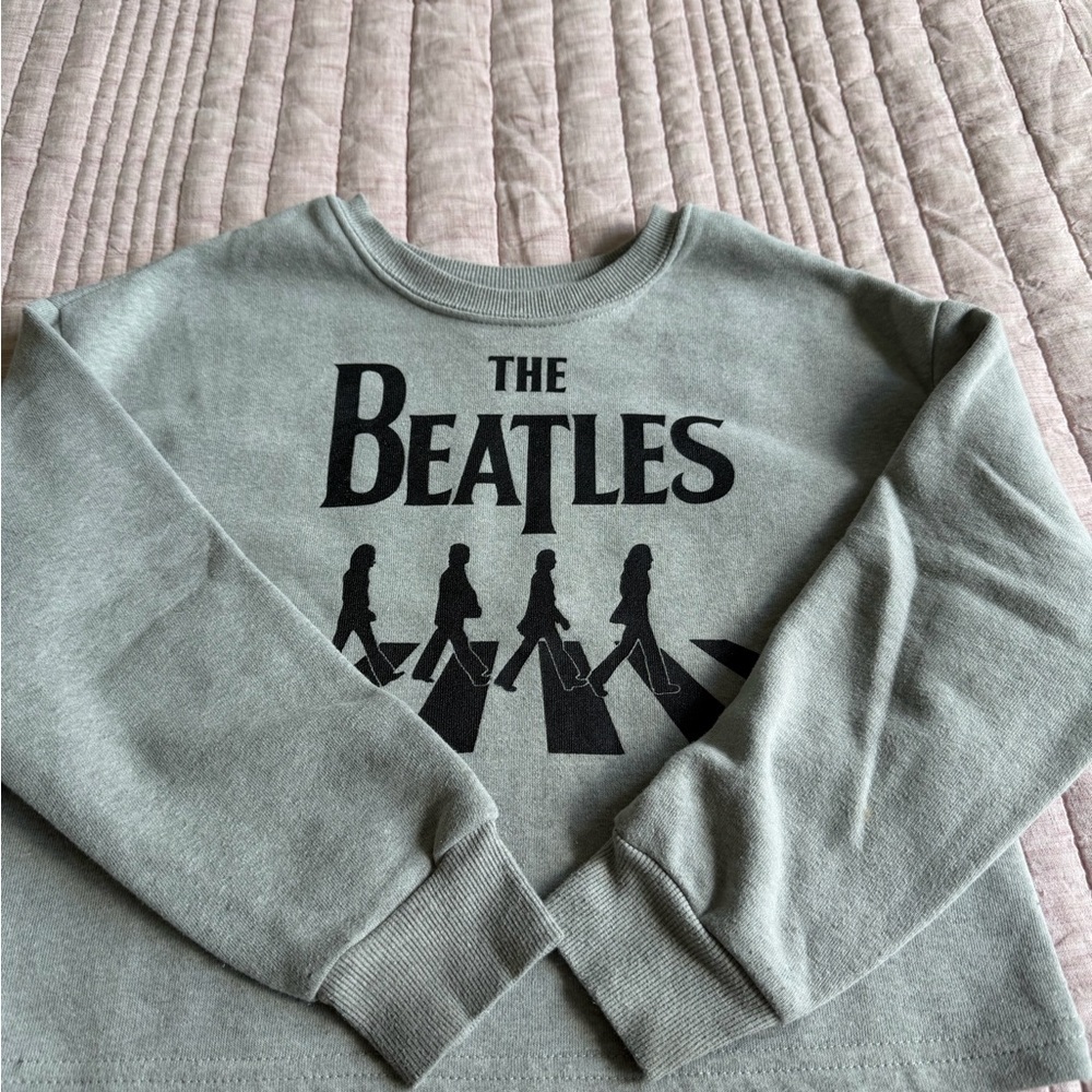 Grayson Social Girls Gray The Beatles Sweatshirt Size 6 – Good Condition - Picture 3 of 6
